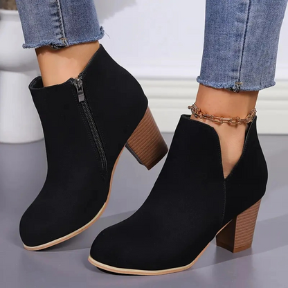 Ankle Boots with Block Heel, V-Snit and Side Zip - Women's Ankle Boots