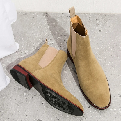 High-quality suede Chelsea boots for men with rubber soles