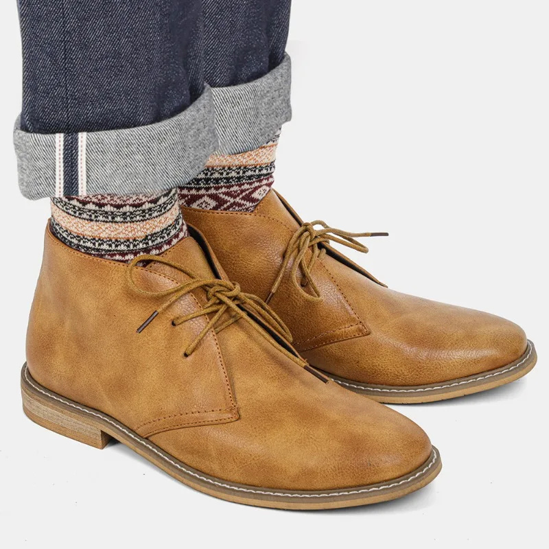 High quality leather chukka boots for men, timeless ankle boots