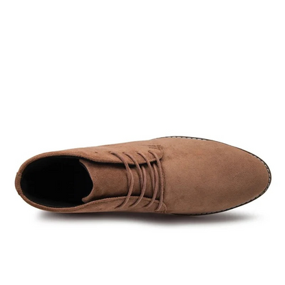 Classic suede chukka boots for men, comfortable and stylish