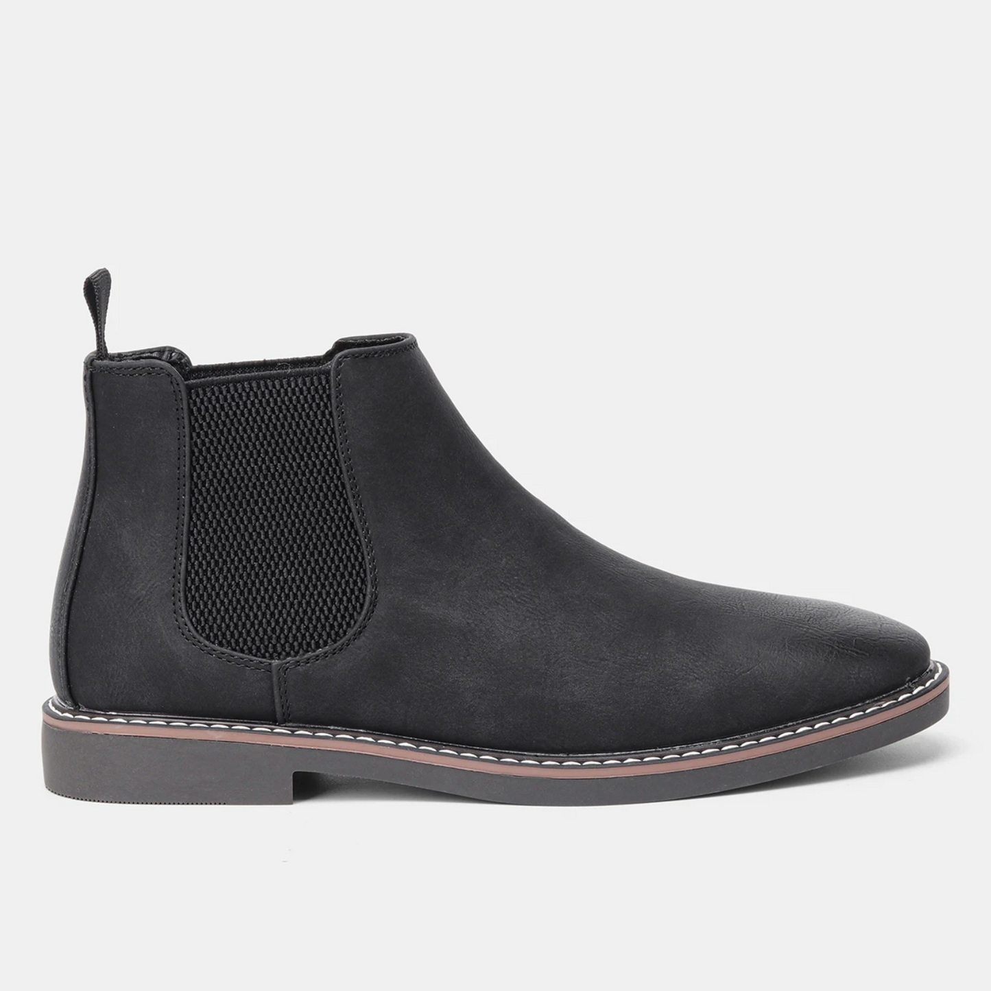 Chelsea boots for men with comfortable insole and non-slip sole