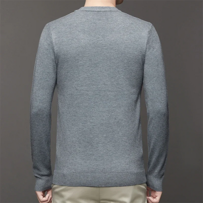 Simple Round Neck Men's Sweater with an Elegant Fit