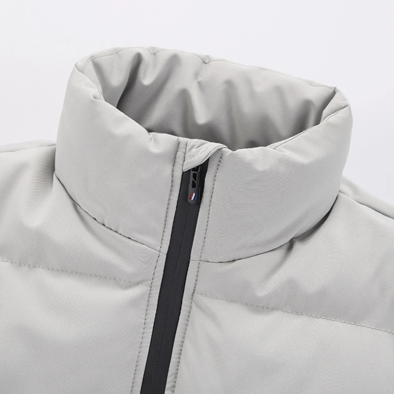 Men's puffer jacket with stand-up collar and zip side pockets