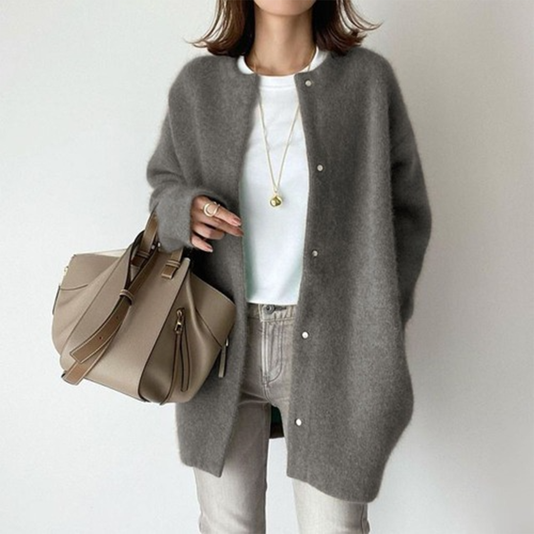 Comfortable classic cardigan for women