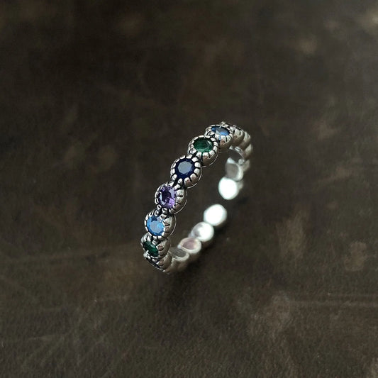 Floral Stone Silver Ring - With unique details